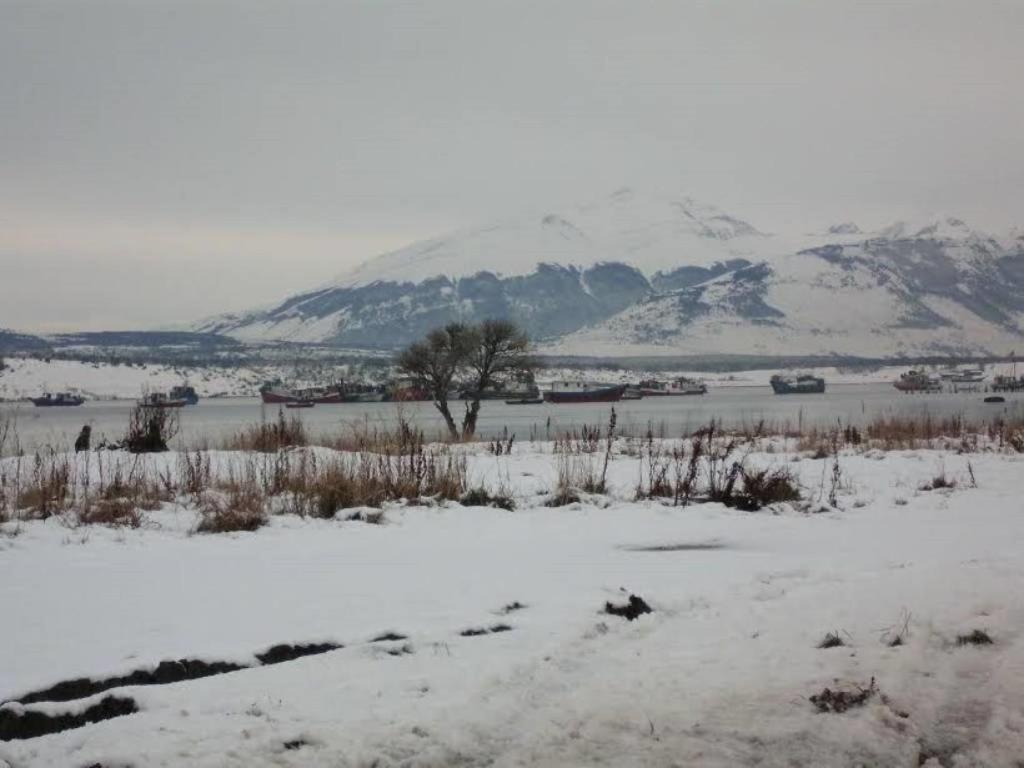 Hotel Saltos Del Paine Puerto Natales Exterior photo
