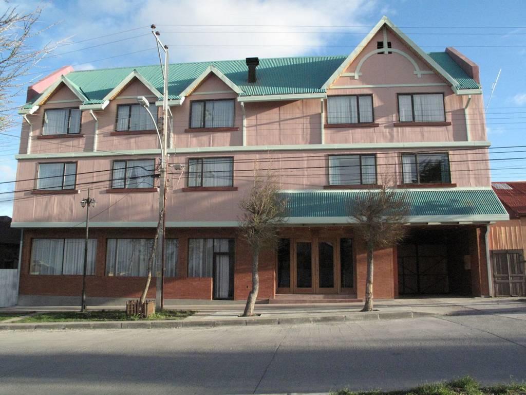 Hotel Saltos Del Paine Puerto Natales Exterior photo